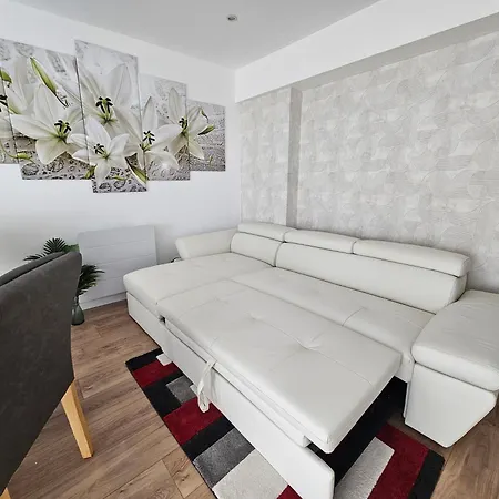 Salons Chennevieres 2 Au Coeur De 3*