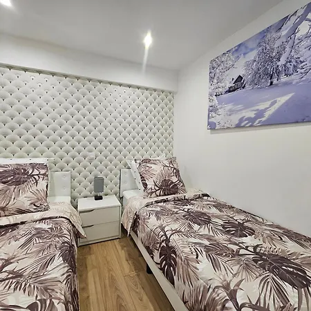 בית הארחה Salons Chennevieres 2 Au Coeur De